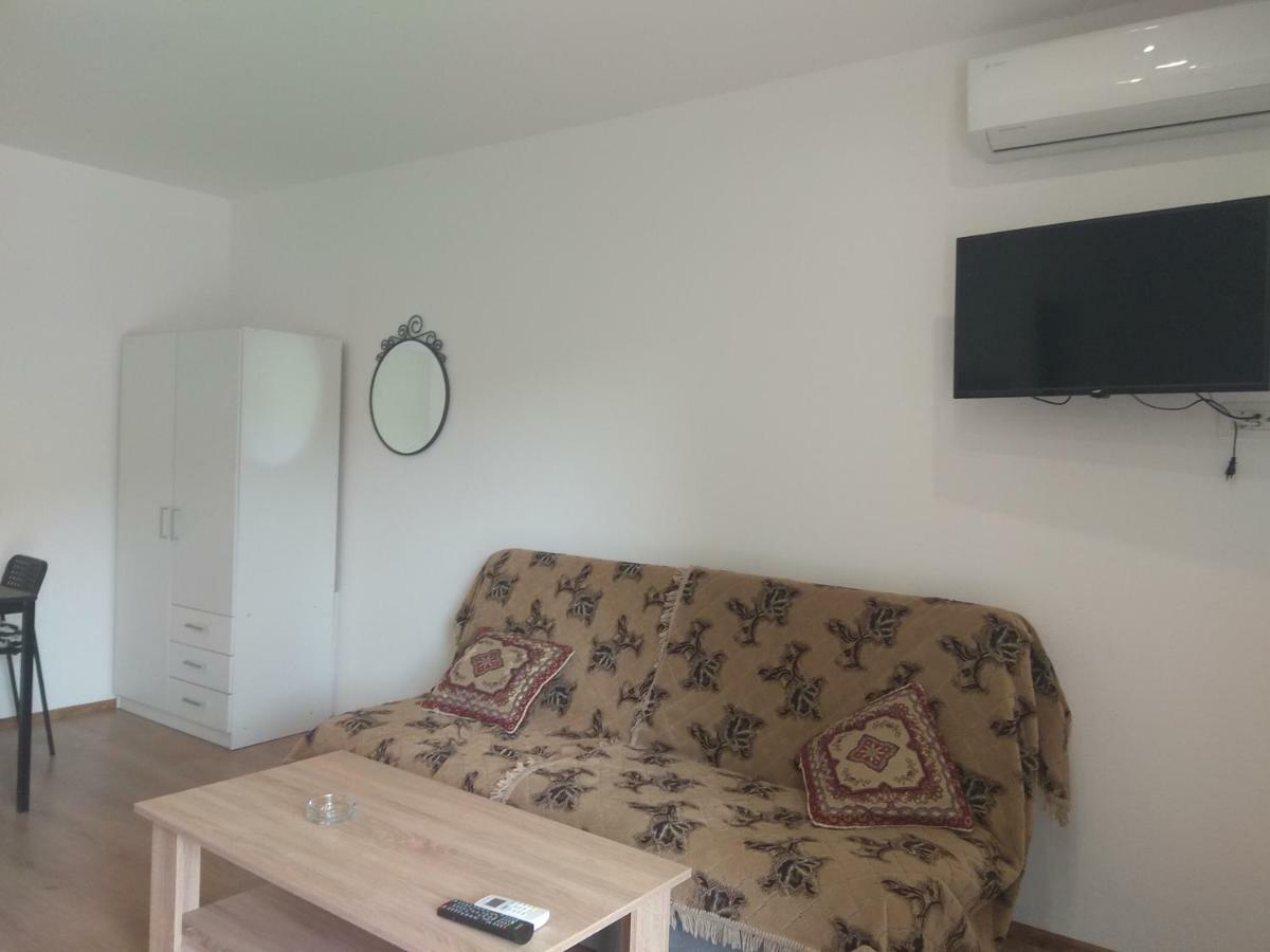 Apartmani Alma Skradin Esterno foto