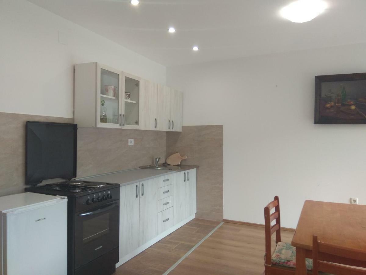 Apartmani Alma Skradin Esterno foto